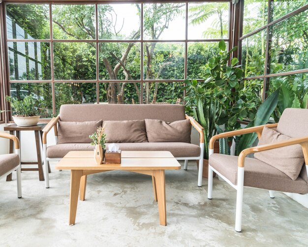 Jak wybrać wygodne i modne fotele do swojego ogrodu?
